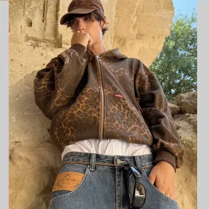 Scuffers_Leopard_Sweatshirt_Unisex