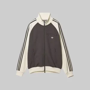 Men-beauty-and-youth-2026-adidas-vtg-track-jacket