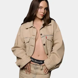 Belinda Levi’s Beige Denim Trucker Jacket