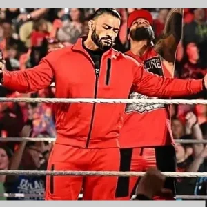 WWE-2022-Roman-Reigns-Tracksuit
