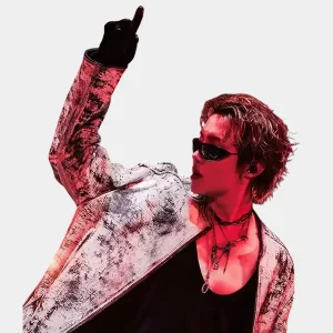 BTS-ARIRANG-World-Tour-Chicago-J-Hope-Distressed-And-Textured-Leather-Jacket.