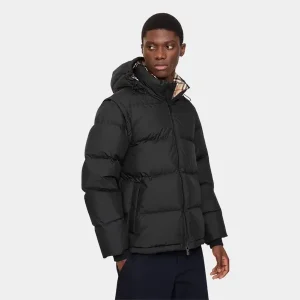 Burberry-Puffer-Jacket-in-black