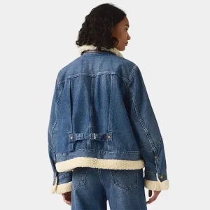 Levis-x-Sacai-Sherpa-Denim-Jacket.